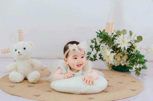 巴彦淖尔市宝宝多大攒肚